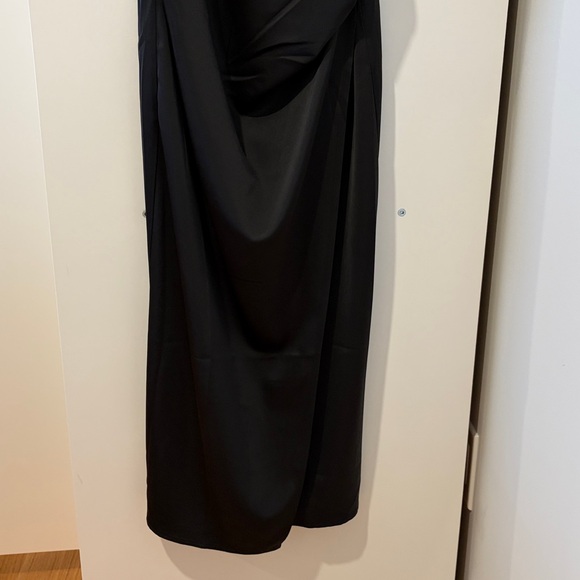 Lulus Hollywood Woman Satin Midi Dress - Picture 7 of 9